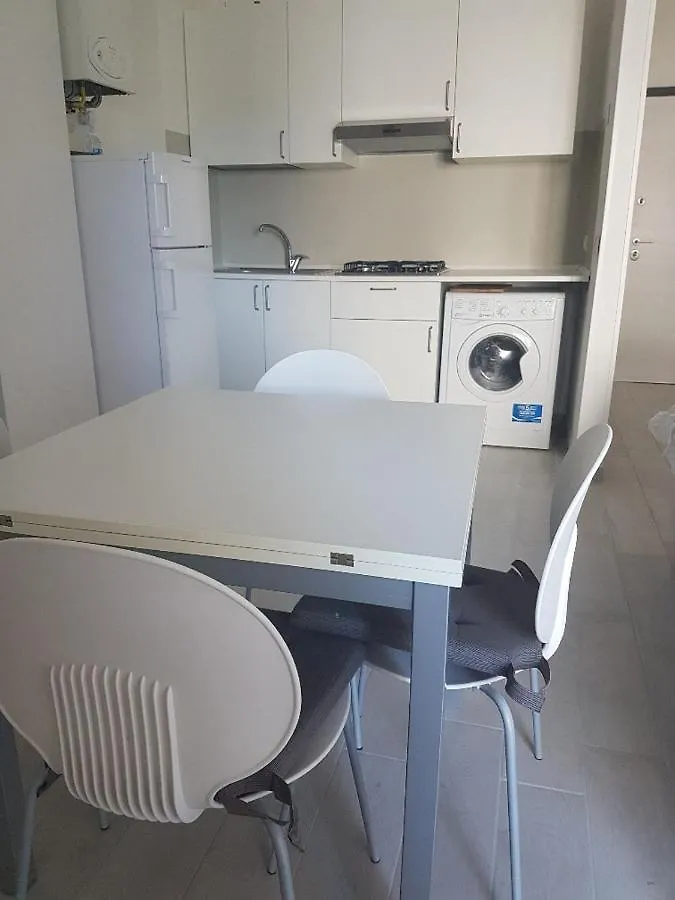 Residence Green Beverly Con Piscina Lido Adriano Apartment